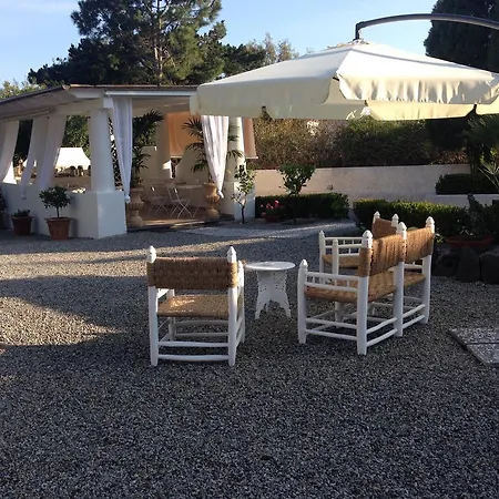 Casa Arcada Bed & Breakfast 4*