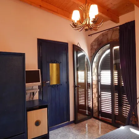 Casa Arcada * Vulcano (Isola)