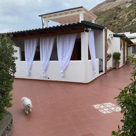 Bed & Breakfast Casa Arcada Vulcano (Isola)
