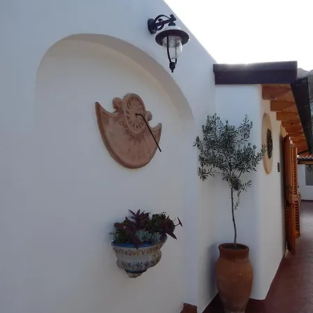 Casa Arcada Bed & Breakfast *