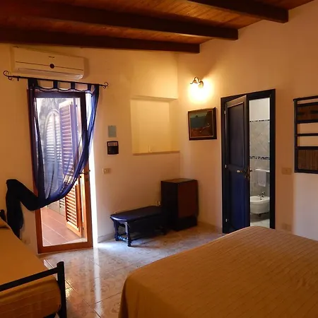 Casa Arcada * Vulcano (Isola)